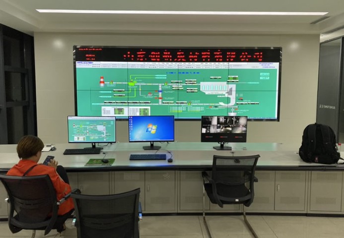 愛普樂55寸液晶拼接屏進(jìn)駐濰坊市中國聯(lián)通某網(wǎng)點(diǎn)