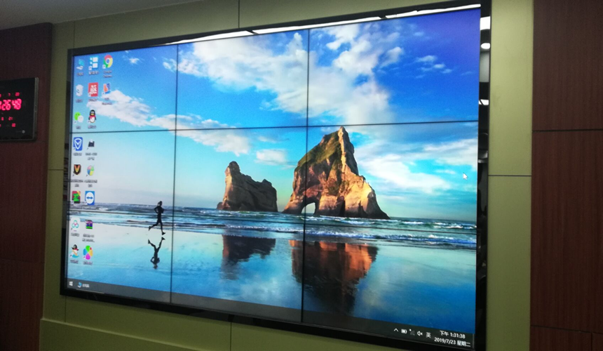 如何成為一家深得客戶信賴的液晶拼接屏廠家？