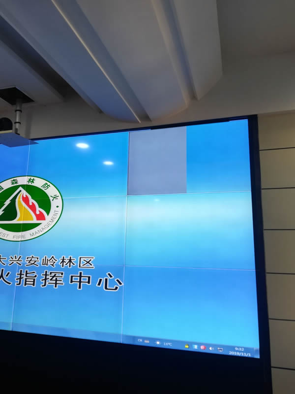 無縫拼接屏在商顯應用中的技術優(yōu)勢